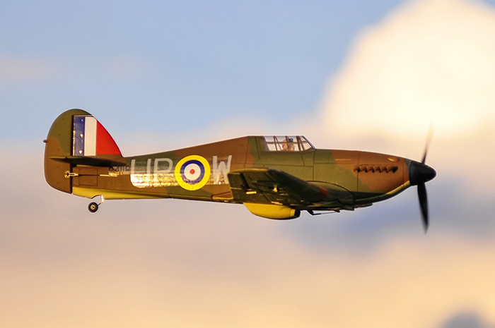 dynam hawker hurricane v2