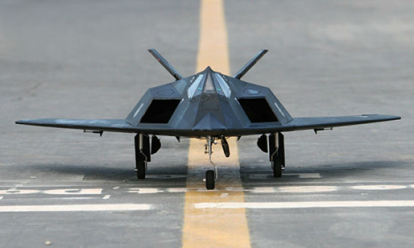 LX F-117 Nighthawk 70mm EDF With Retracts PNP