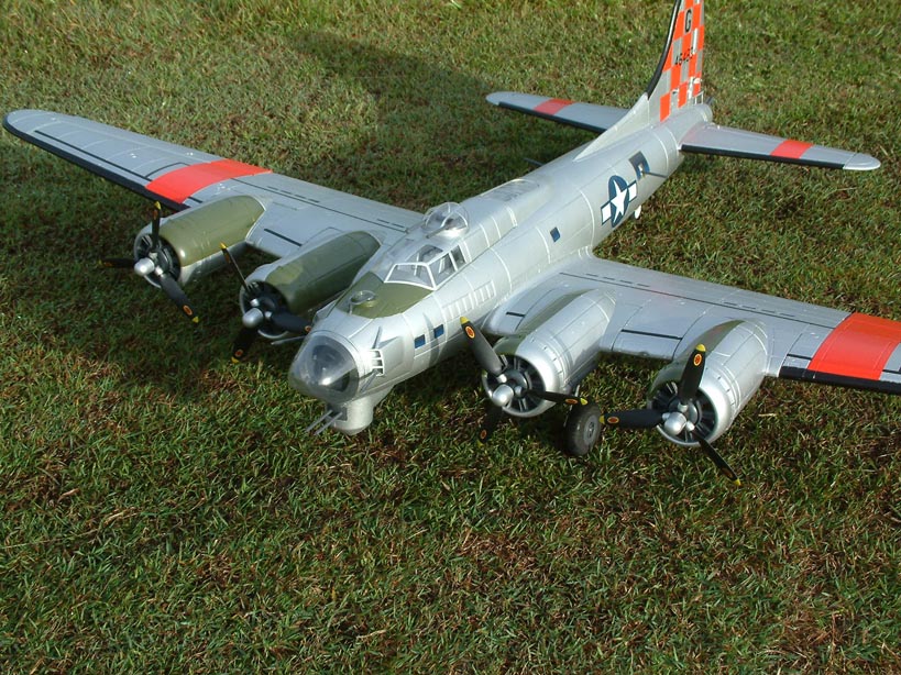 overeenkomst auteur Narabar Freewing B-17 "Flying Fortress" 63''/1600mm Brushless Warbird with Worm  Drive Retracts Silver PNP - General Hobby